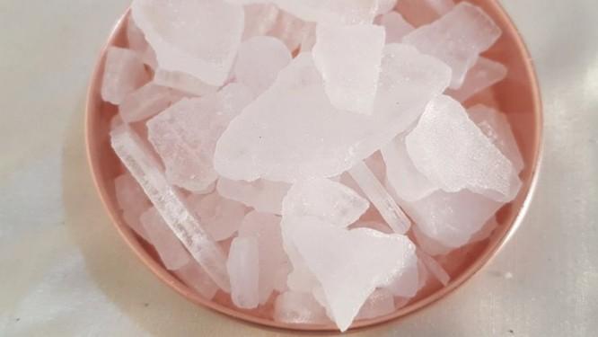 Pachaikarpooram / பச்சைக்கற்பூரம் - product media